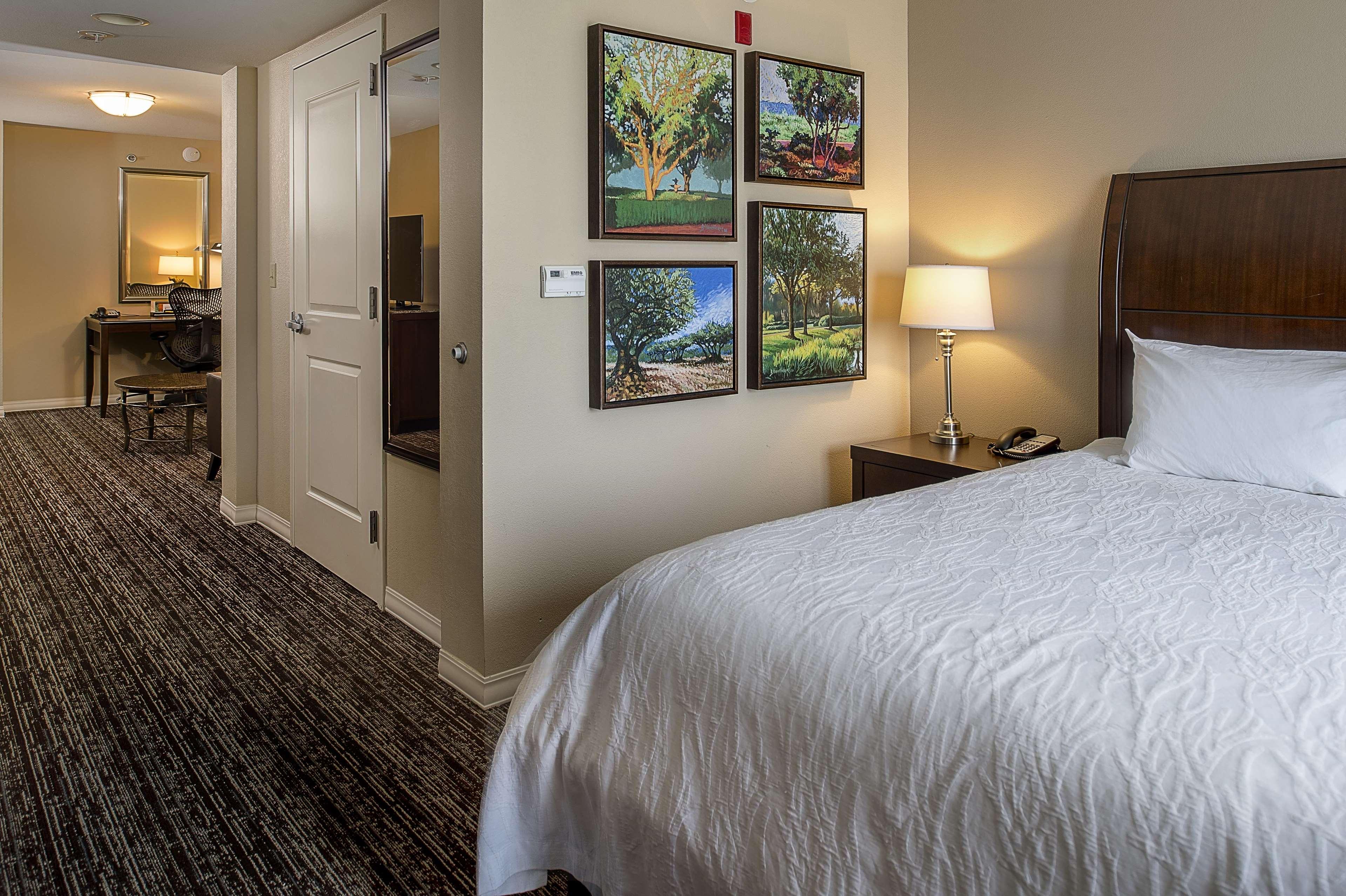 Hilton Garden Inn St. Louis Airport Berkeley Екстериор снимка