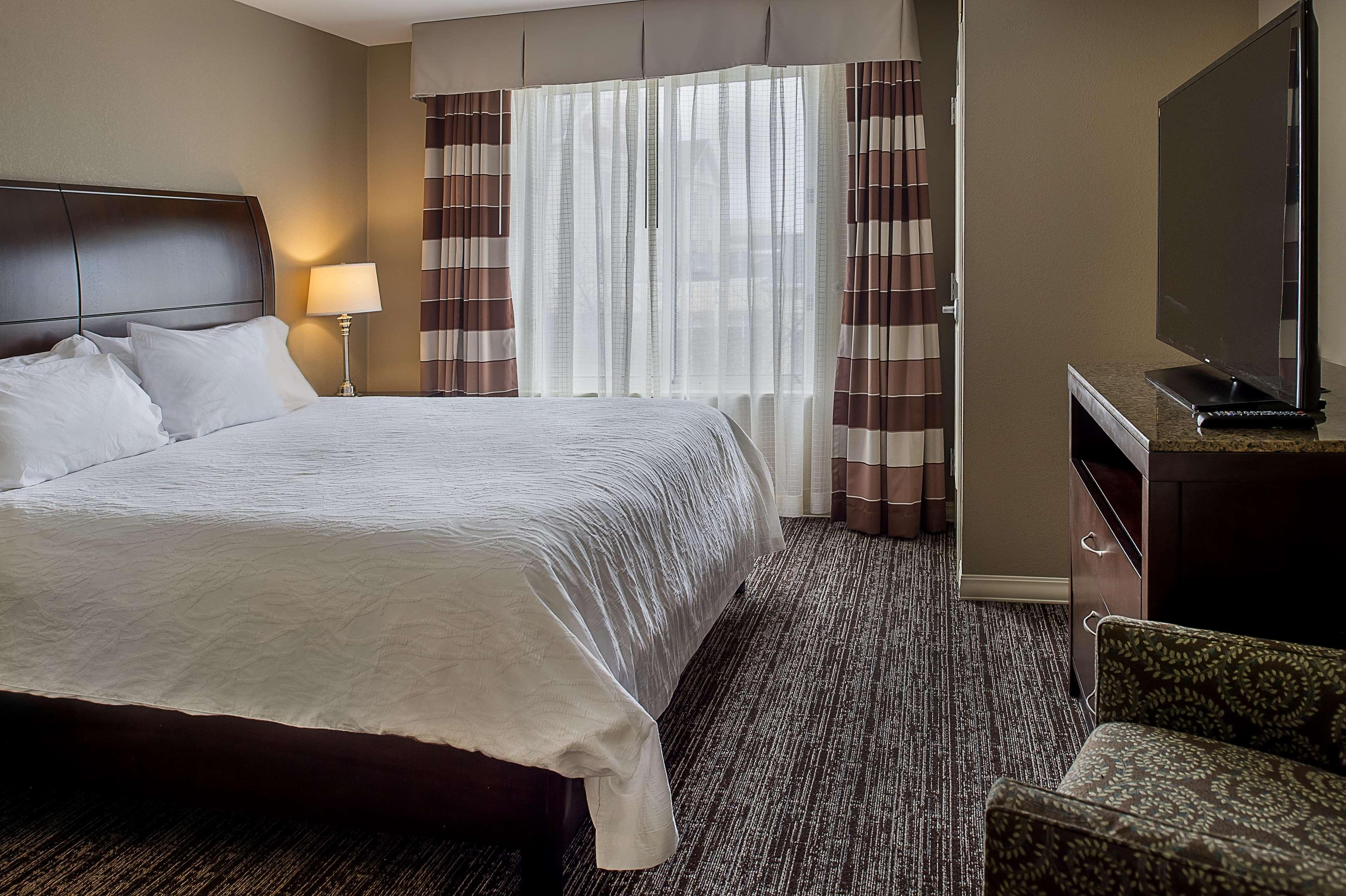 Hilton Garden Inn St. Louis Airport Berkeley Екстериор снимка