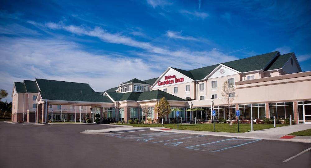 Hilton Garden Inn St. Louis Airport Berkeley Екстериор снимка