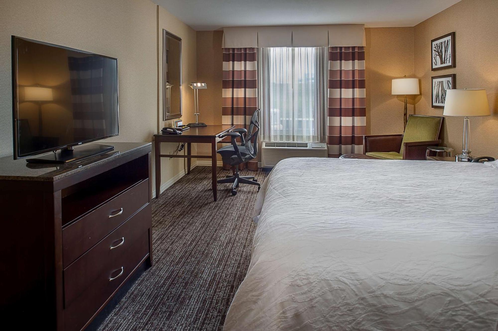 Hilton Garden Inn St. Louis Airport Berkeley Екстериор снимка
