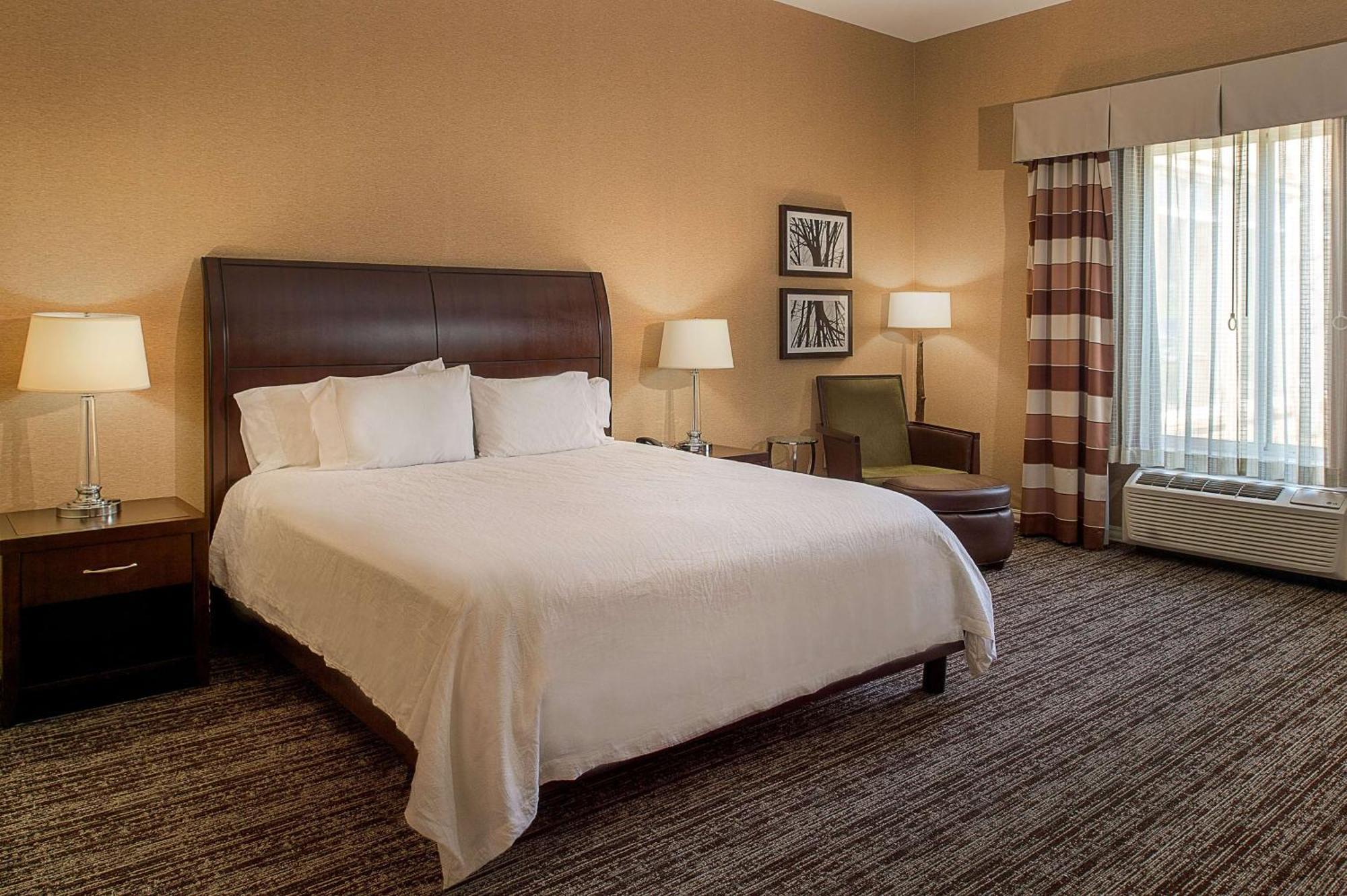 Hilton Garden Inn St. Louis Airport Berkeley Екстериор снимка