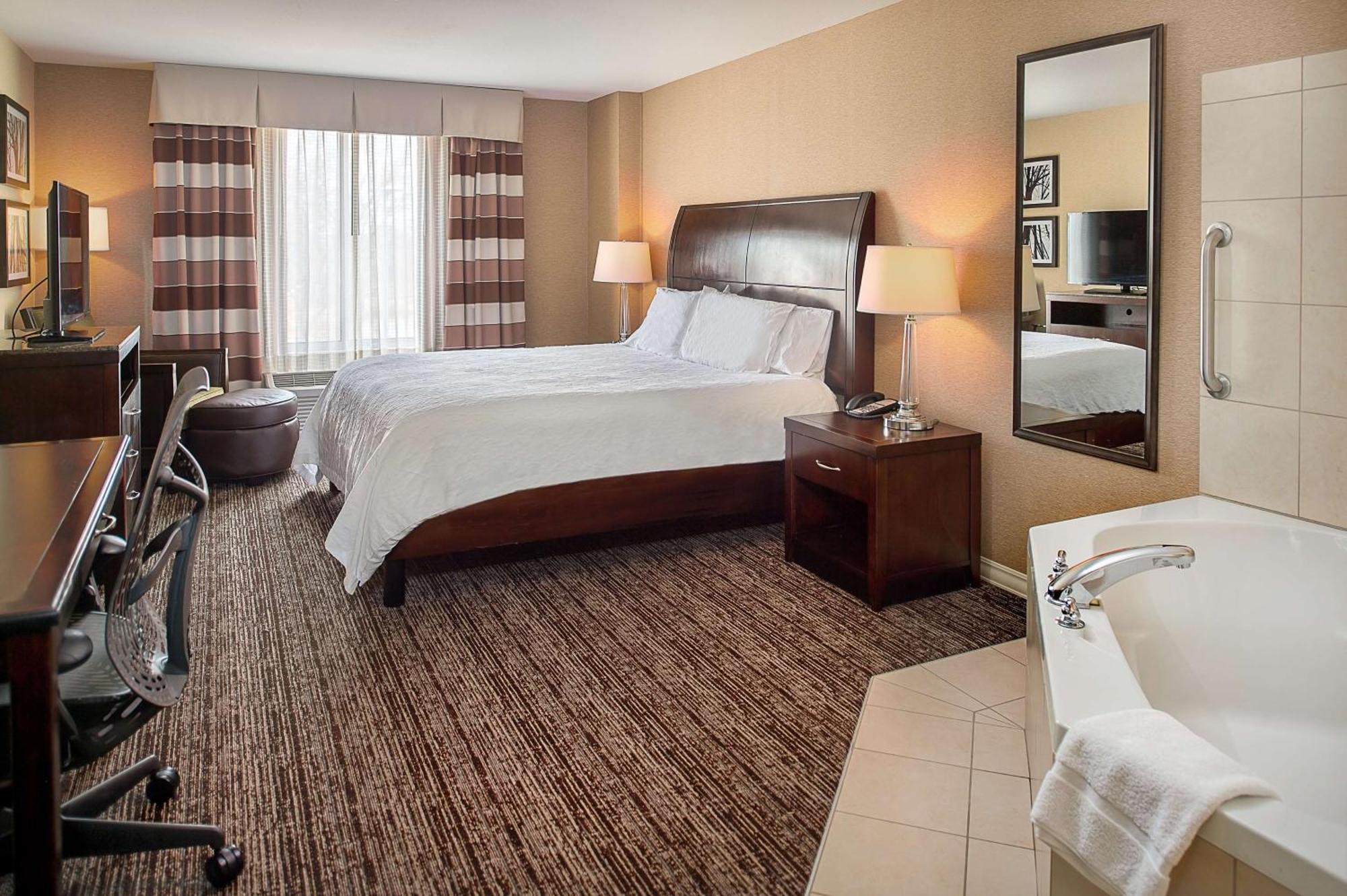 Hilton Garden Inn St. Louis Airport Berkeley Екстериор снимка